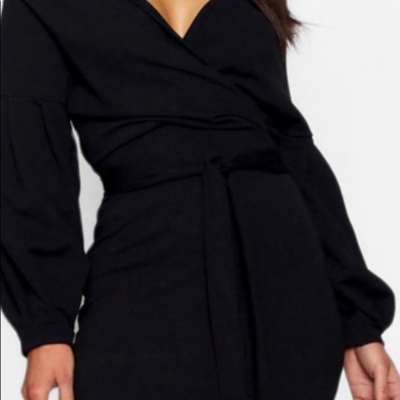 NWT. Black Off shoulder Wrap Dress - Picture 4 of 6